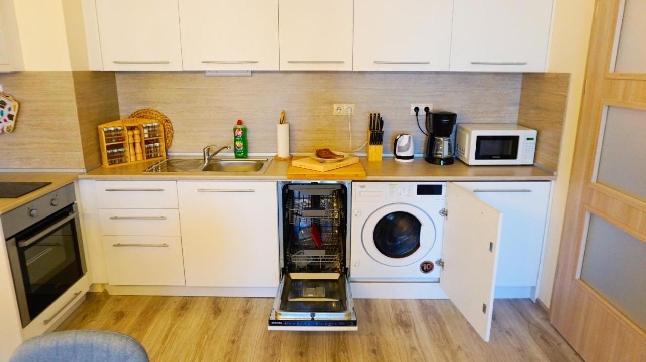 Апартаменти Варна Саут На Плажа 2 - Varna South Apartments On The Beach 2 Bagian luar foto