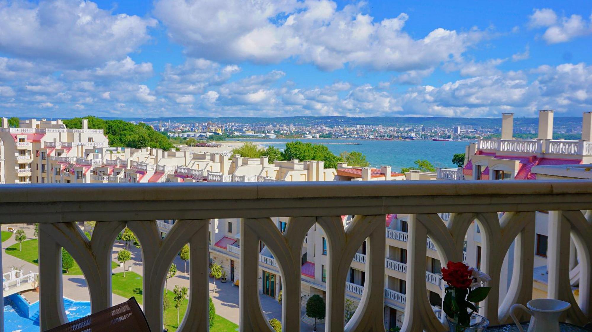 Апартаменти Варна Саут На Плажа 2 - Varna South Apartments On The Beach 2 Bagian luar foto