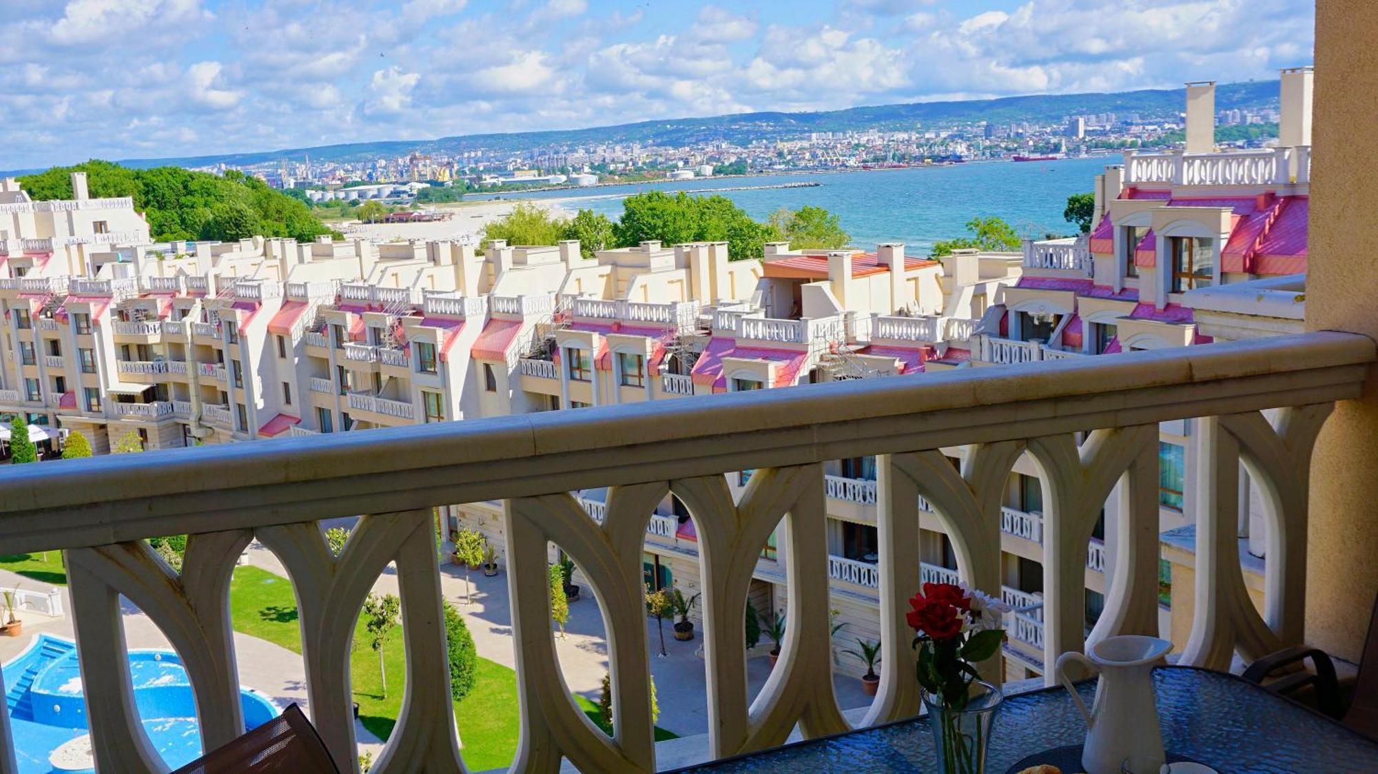 Апартаменти Варна Саут На Плажа 2 - Varna South Apartments On The Beach 2 Bagian luar foto